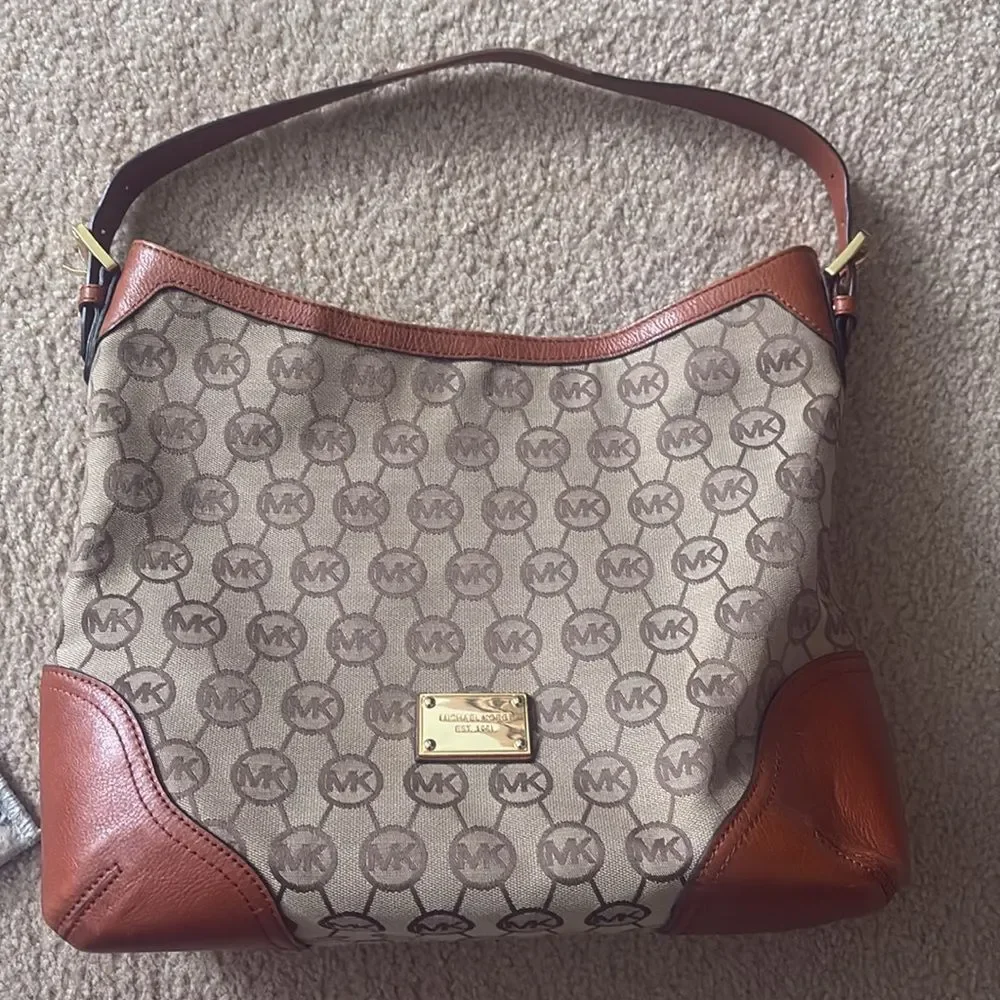 Michael Kors Millbrook Hobo Camel/Luggage Shoulder Bag Brown Tan MK Logo Y2K